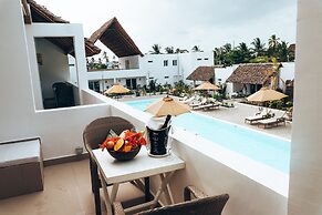 Dhow Inn Boutique Hotel