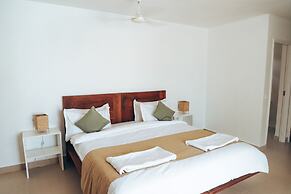 Dhow Inn Boutique Hotel