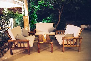 Dhow Inn Boutique Hotel