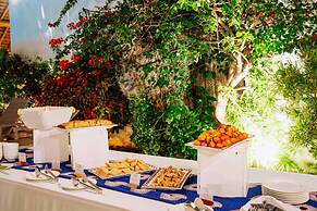 Dhow Inn Boutique Hotel