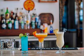 Dhow Inn Boutique Hotel