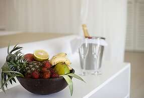 Dhow Inn Boutique Hotel