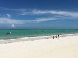 Dhow Inn Boutique Hotel