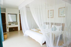 Dhow Inn Boutique Hotel