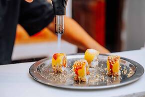 Dhow Inn Boutique Hotel