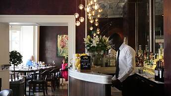 The Angel Hotel Abergavenny
