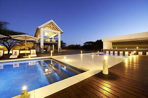 Emanya at Etosha Game Lodge