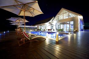 Emanya at Etosha Game Lodge