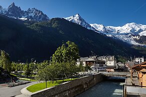 Hôtel de l'Arve by HappyCulture