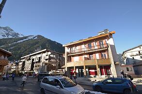 Hôtel de l'Arve by HappyCulture