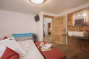 Apart Central – Premium Mountain & Garden