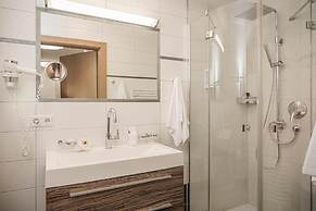 Apart Central – Premium Mountain & Garden