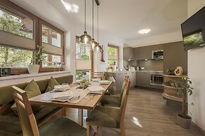 Apart Central – Premium Mountain & Garden