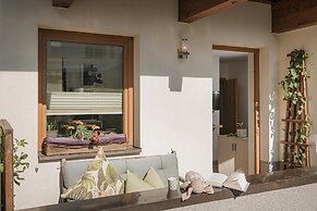 Apart Central – Premium Mountain & Garden