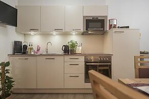 Apart Central – Premium Mountain & Garden