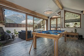 Apart Central – Premium Mountain & Garden