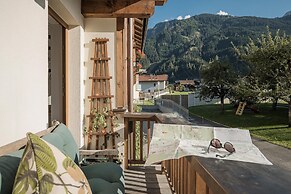 Apart Central – Premium Mountain & Garden