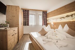 Apart Central – Premium Mountain & Garden