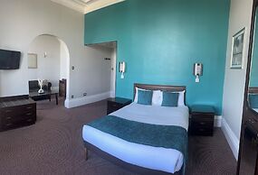 Royal Clifton Hotel