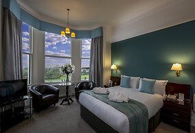 Royal Clifton Hotel