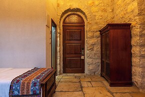 Jerusalem Hotel