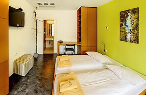 Hotel Sanje OB Soči