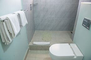 New Ambassador Hotel