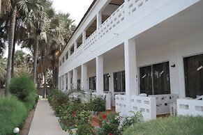 Holiday Beach Club Hotel
