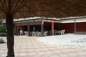 Holiday Beach Club Hotel