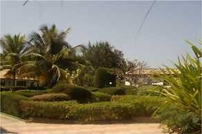 Holiday Beach Club Hotel