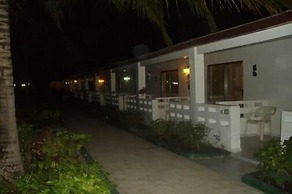 Holiday Beach Club Hotel