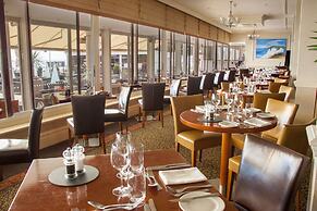 Sandbanks Hotel