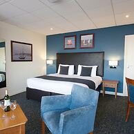 Sandbanks Hotel
