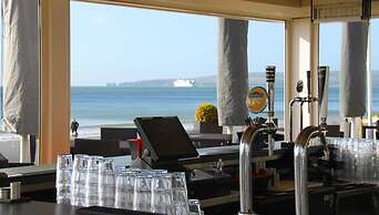 Sandbanks Hotel