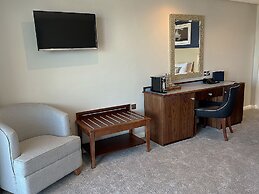 Sandbanks Hotel