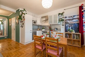 P&O Apartments Center