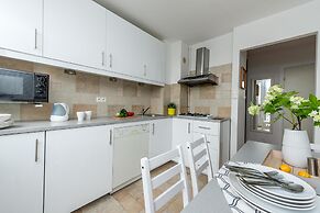 P&O Apartments Center