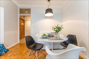 P&O Apartments Center