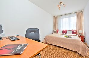 P&O Apartments Center