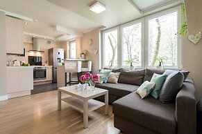 P&O Apartments Center