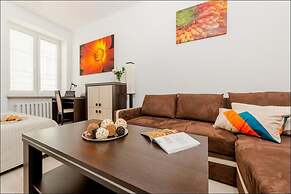 P&O Apartments Center