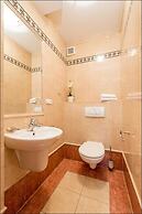 P&O Apartments Center