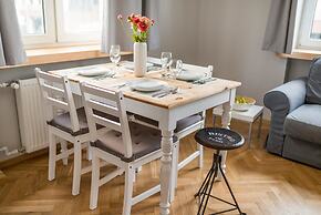 P&O Apartments Center