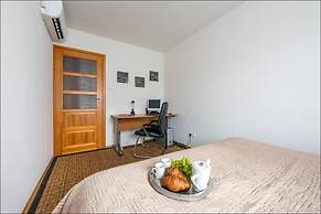 P&O Apartments Center