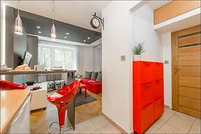 P&O Apartments Center