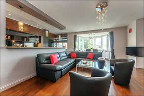 P&O Apartments Center