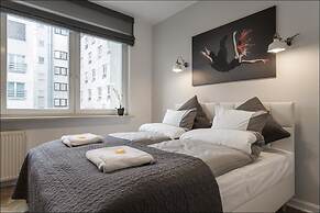 P&O Apartments Center