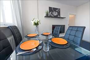 P&O Apartments Center