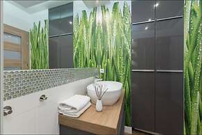 P&O Apartments Center