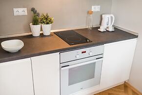 P&O Apartments Center